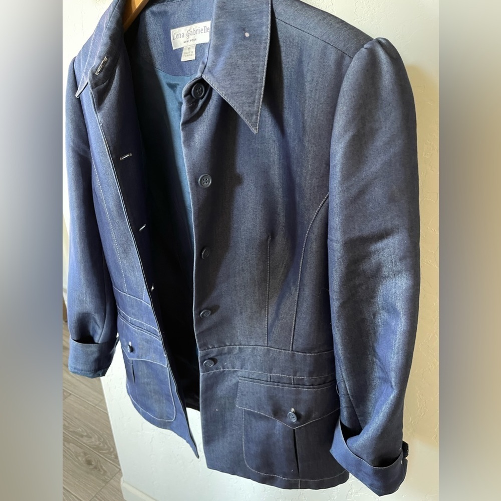 Lena Gabrielle|Blue Denim Boyfriend Blazer, Structured look•••Business Casual - Picture 6 of 14